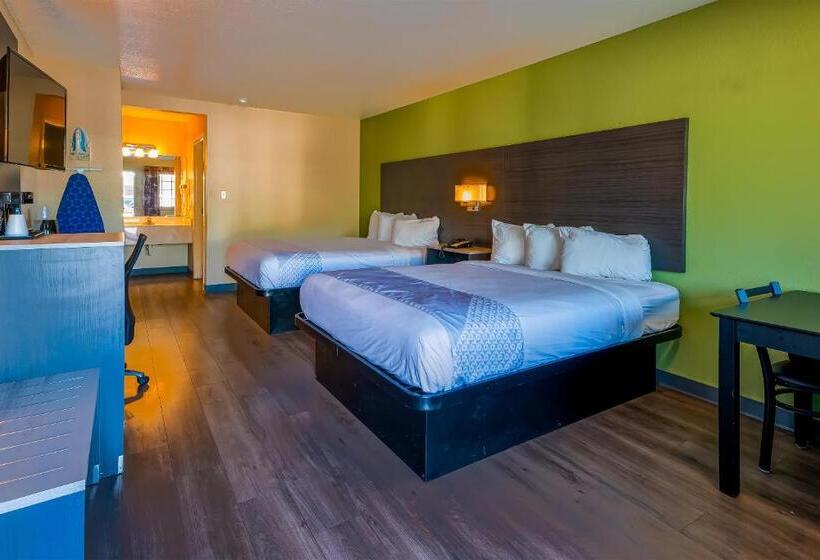 Номер Стандарт, Regency Inn & Suites