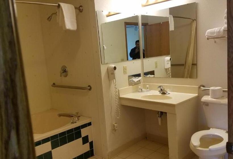 Люкс с гидромассажем, Inn Of The Pines