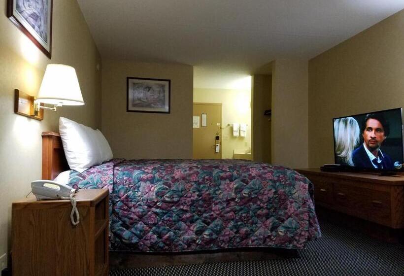 Стандартный Номер Кровать Кинг, Rodeway Inn Blair