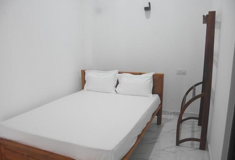 اتاق استاندارد, Golden City Resort Anuradhapura