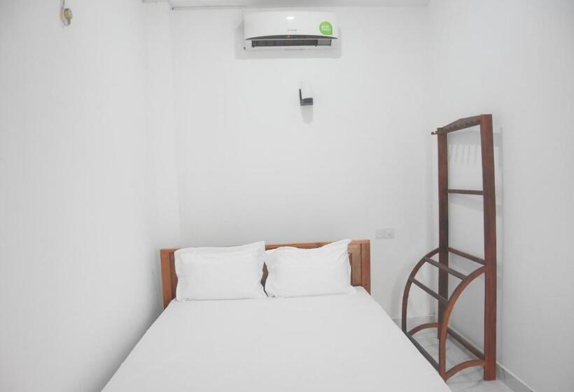 اتاق لوکس, Golden City Resort Anuradhapura
