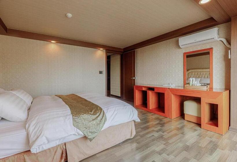 패밀리 룸, Taean Beach Resort Pension