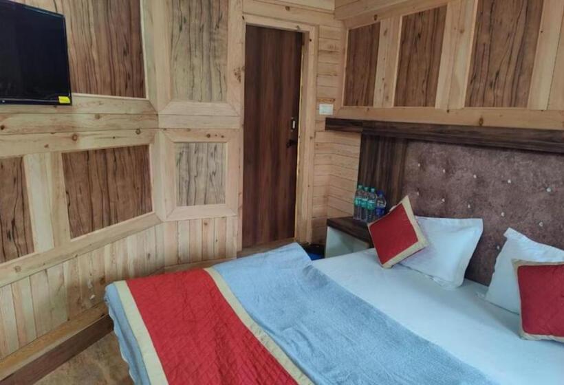 Трехместный Номер Deluxe, Payal Mall Road Nainital   Lake View Hotel   Prime Location With Spacious Room Quality   Best Seller