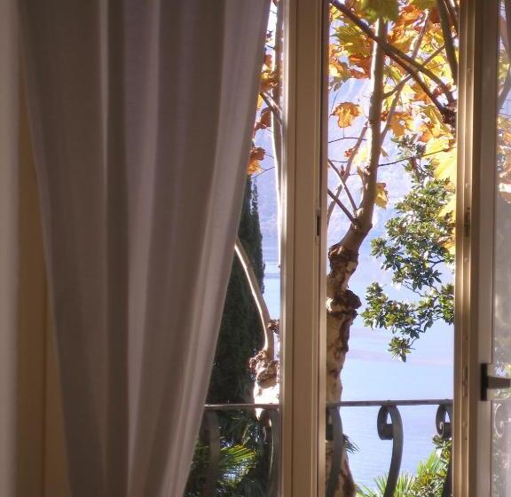 Номер Стандарт с Балконом, Firenze Lugano