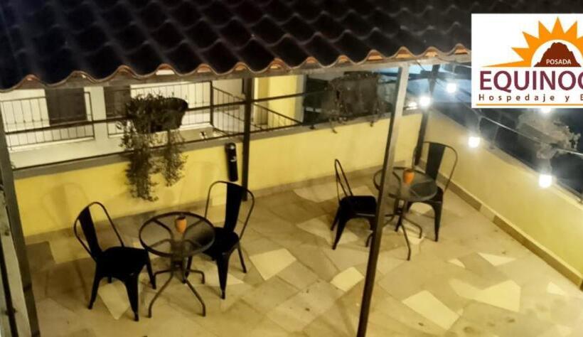 اتاق لوکس با تخت بزرگ, Posada Equinoccio