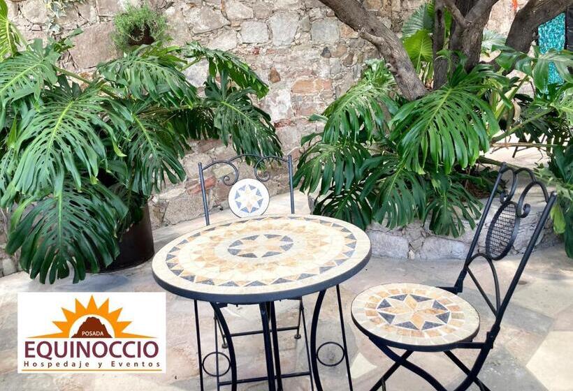 اتاق لوکس با تخت بزرگ, Posada Equinoccio