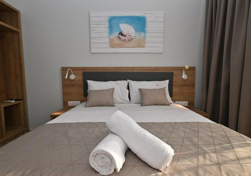 Номер Стандарт Вид на Бассейн, Elegant Maltepe By Travel Pro Services   Kallithea Halkidiki