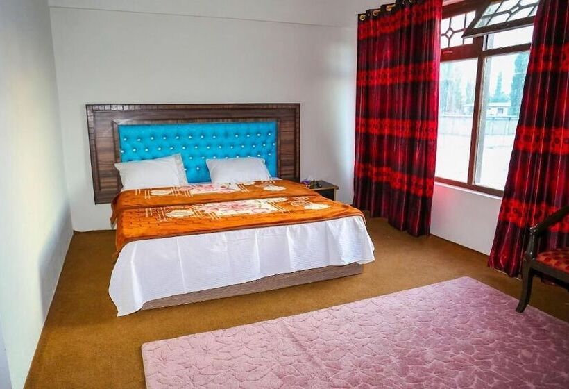 اتاق لوکس, Skardu Guest House