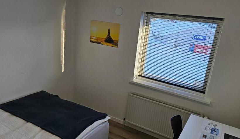 اتاق اکونومی, Ilulissat Hostel