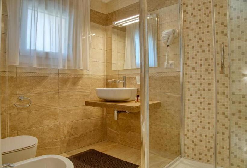 Номер Стандарт Трехместный, Dimore Relais   Suite Garden Breakfast