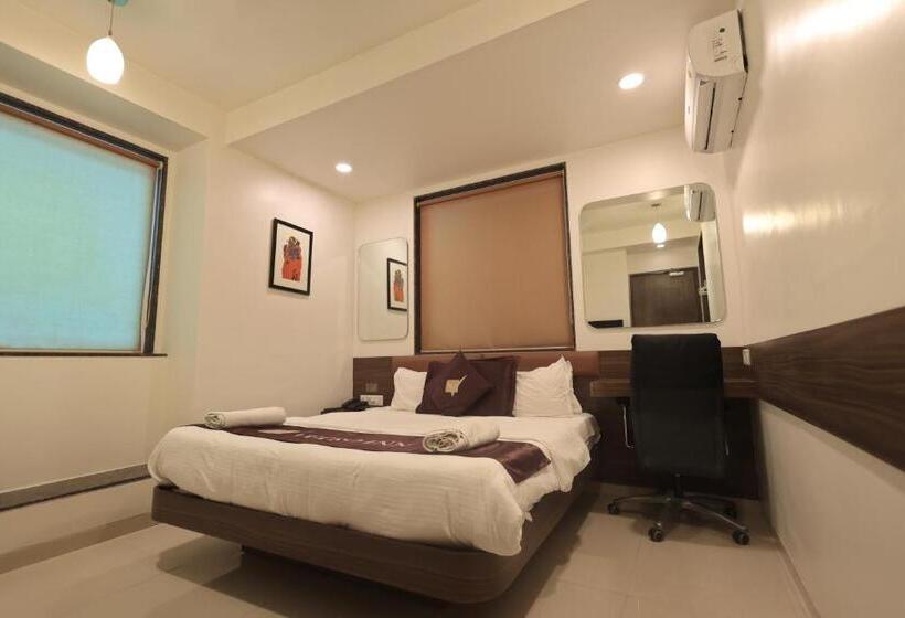 高级大房间, Vetro Inn