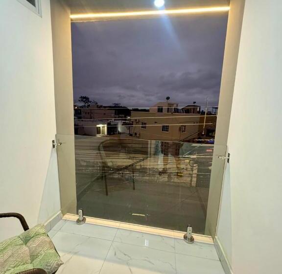 발코니가 있는 스위트, Hostal Las Orquideas 2