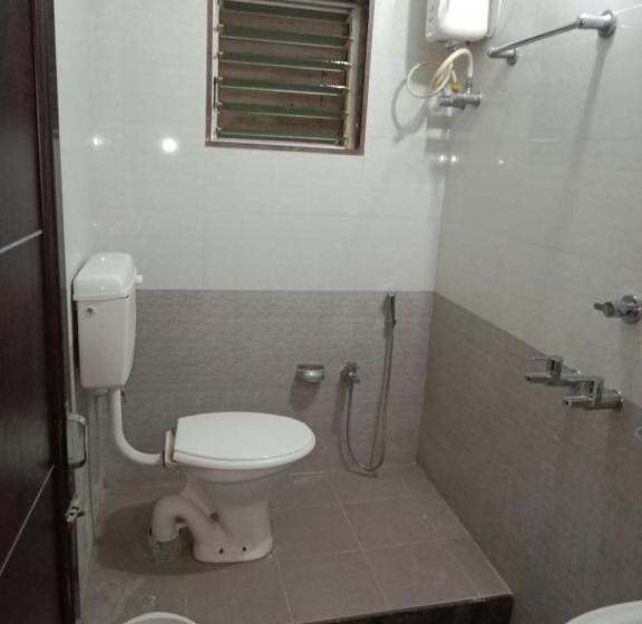 Номер Deluxe Кровать Кинг, Goroomgo Green Akress Bhubaneswar Comfortable Bed With Impressive Service