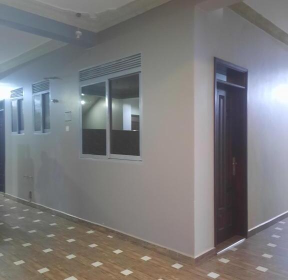 اتاق استاندارد یک نفره, Najjemba Guest House