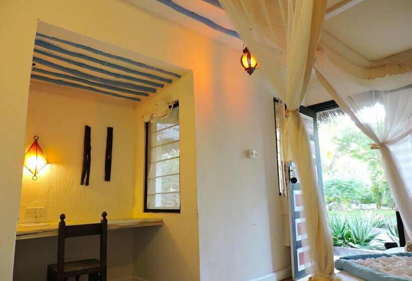 스탠다드 방갈로, Paje By Night Bungalows