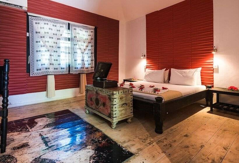 스탠다드 방갈로, Paje By Night Bungalows