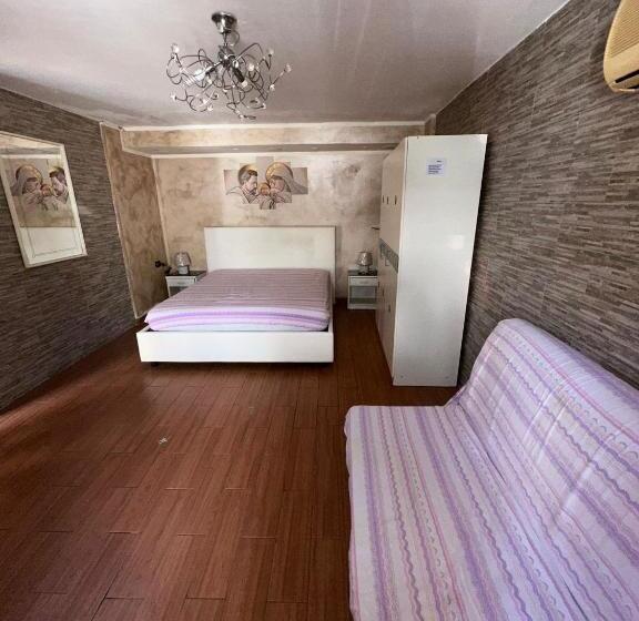 اتاق استاندارد, Riva