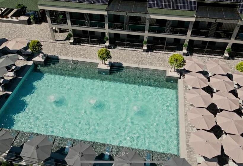 Семейный Полулюкс, Ivory Resort And Spa