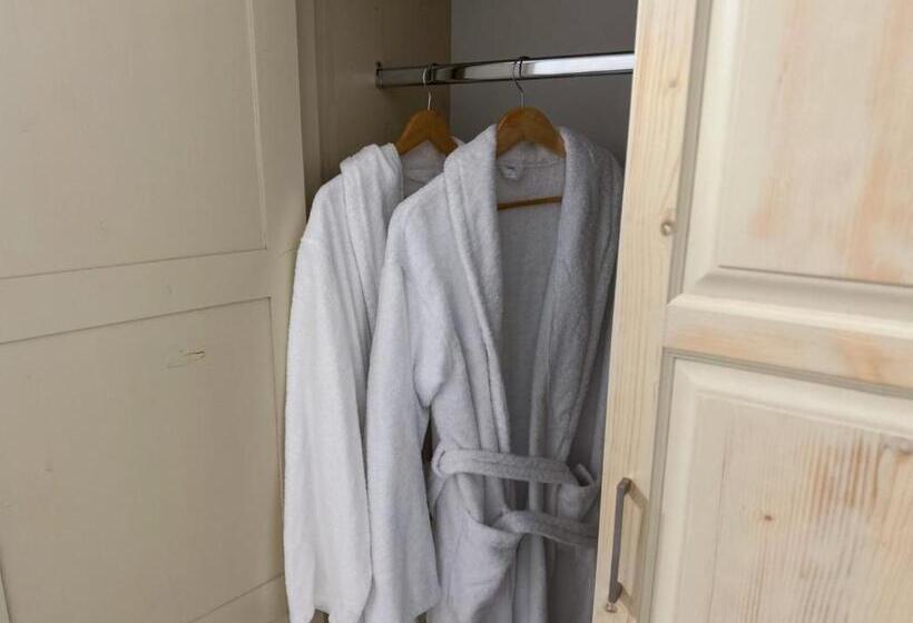 Люкс, Ivory Resort And Spa