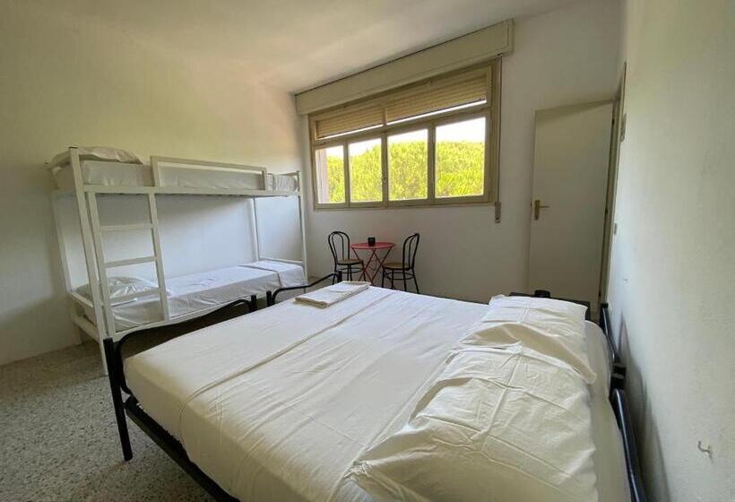 Четырехместный Номер Стандарт, Meet Hostel Cervia