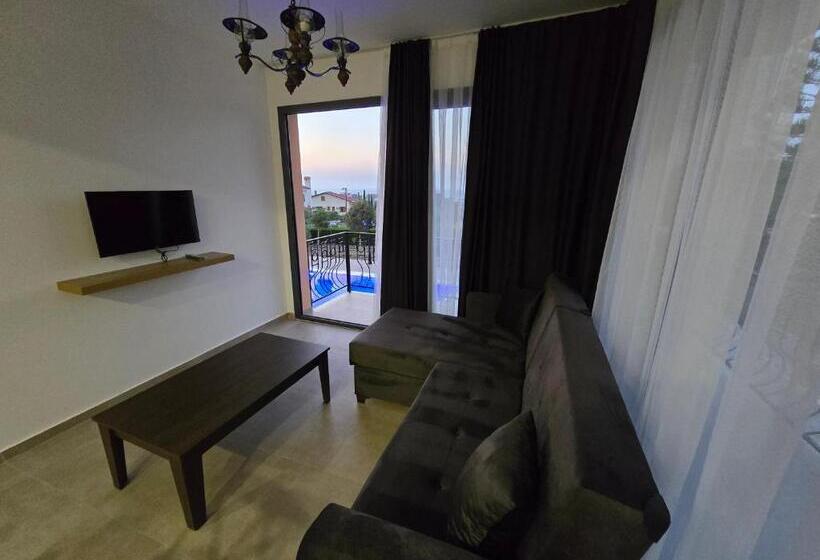 带海景标准四人间, Kyrenia Boutique Residance