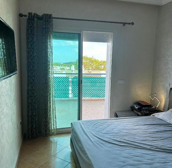 آپارتمان 1 خوابه با تراس, Appartement A Riviera Beach Cabo Negro, Cabo Negro