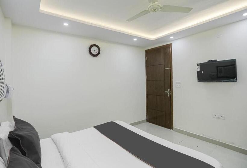 Трехместный Номер Классика, Oyo Hotel Veda Inn
