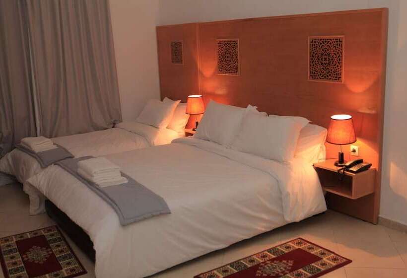 اتاق سوپریور سه تخته, Miramar