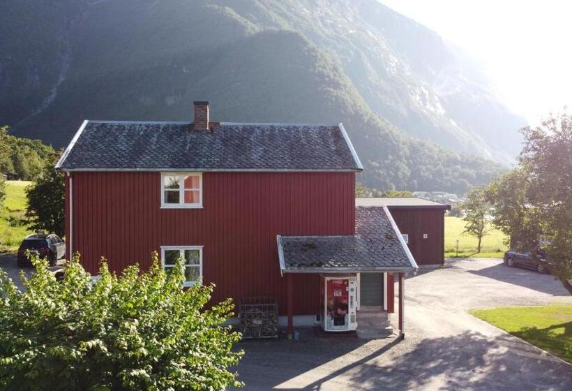 Семейный Номер Совместный Санузел, åndalsnes Hostel