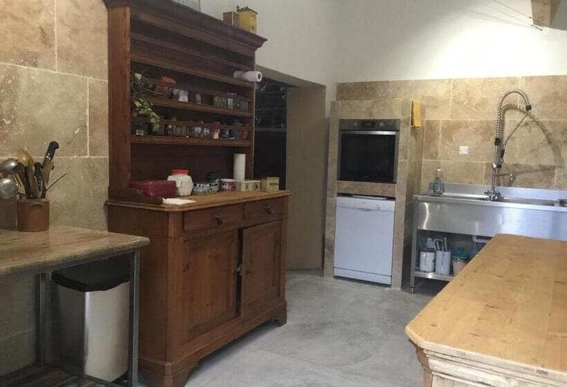 Номер Стандарт Трехместный, Les Coquettes