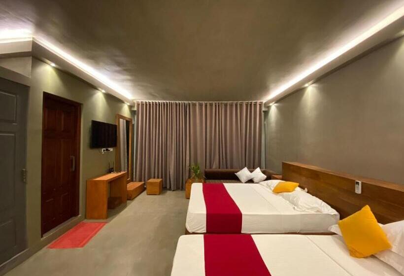 اتاق لوکس, Bogala Village Eco Resort