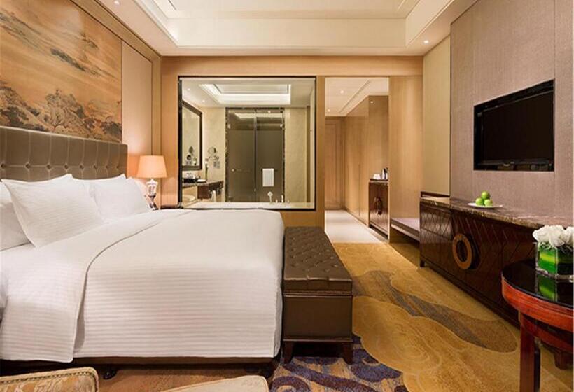 带大床的豪华间, Wanda Realm Fushun
