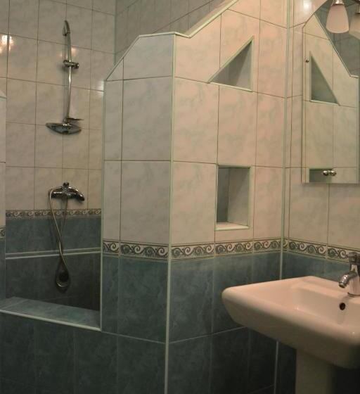 חדר סטודיו סטנדרד, Zabava Guest House