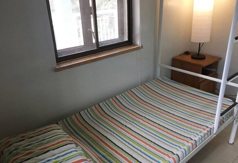 تختخواب در اتاق مشترک, Yha Ngong Ping Sg Davis Youth Hostel