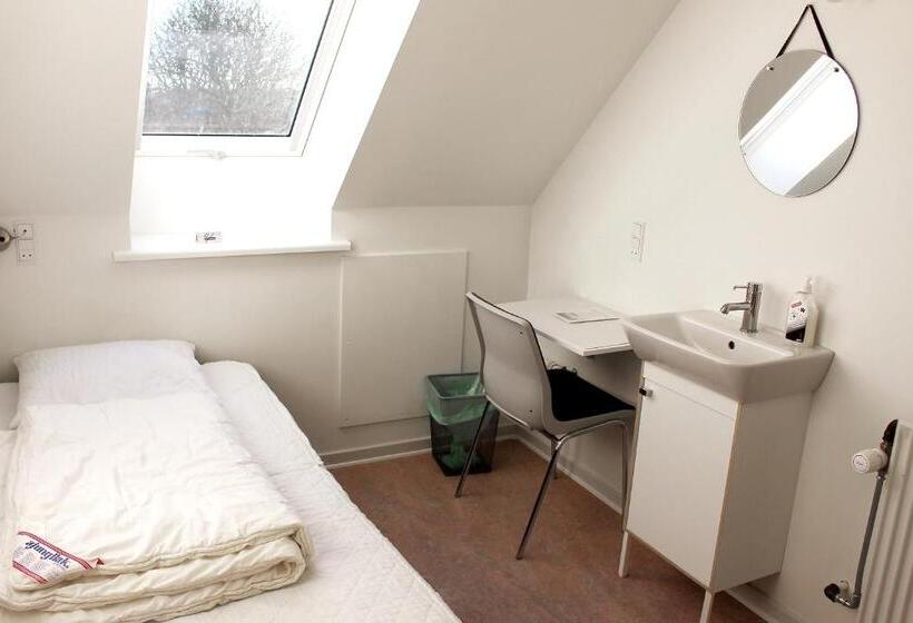 غرفة قياسية فردية حمام مشترك, Aarhus Hostel Og