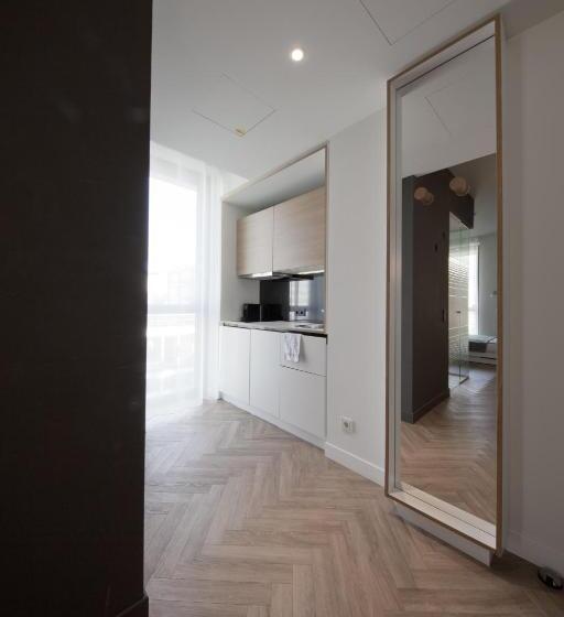 Студия Стандарт, Smartments Business München Parkstadt Schwabing