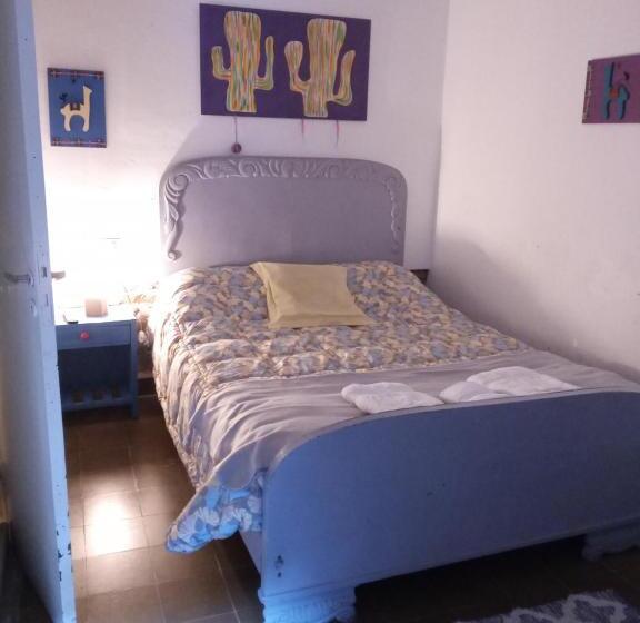 اتاق استاندارد سه نفره, Hospedaje Los Cardones