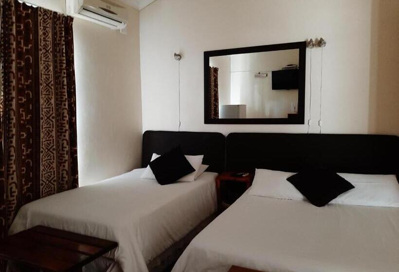 Семейный Номер, Zebra Guesthouse