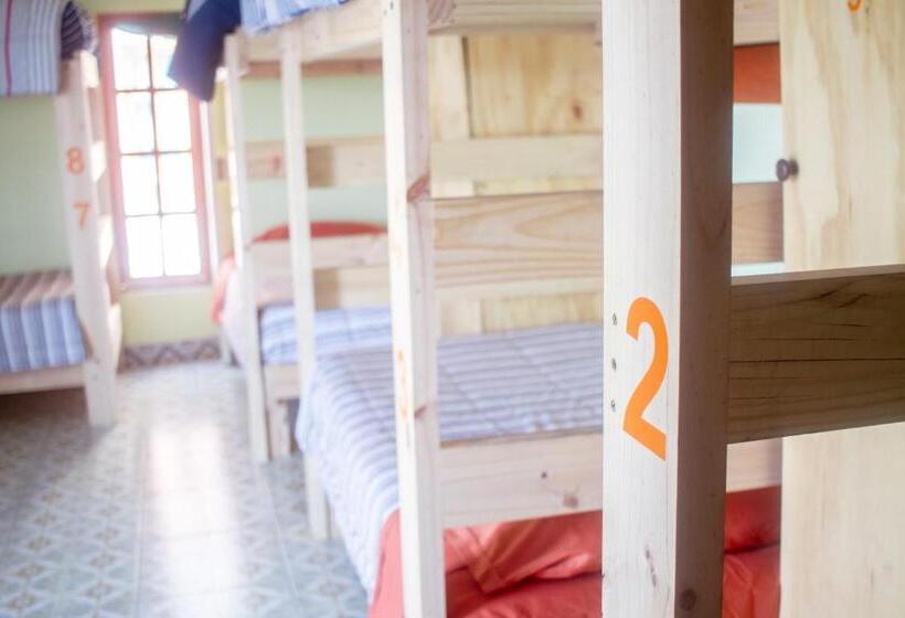 スタンダードルーム, Hostal Valle Mistral