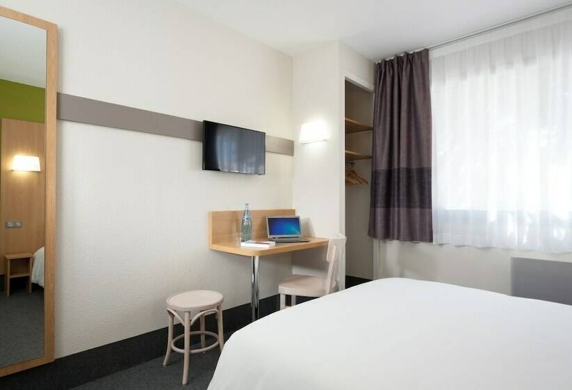 Номер Стандарт, B&b Hotel Nîmes Ville Active, Parking Sécurisé Gratuit