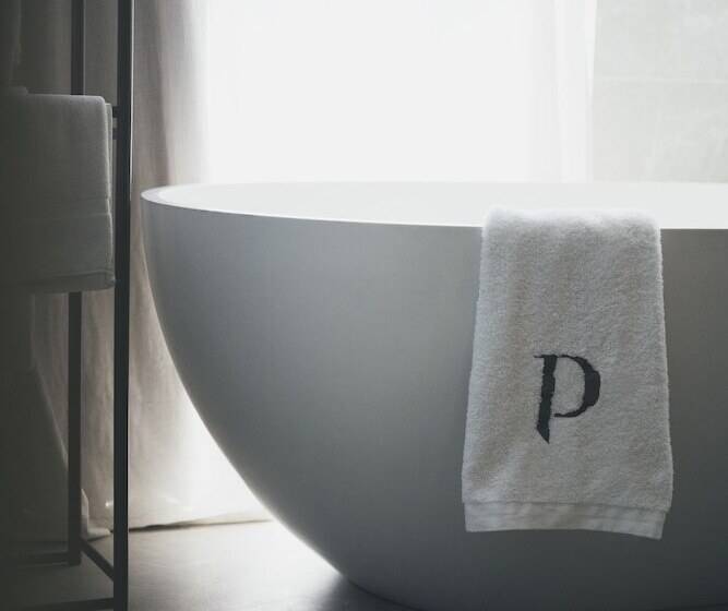 Полулюкс, Es Princep   The Leading Hotels Of The World