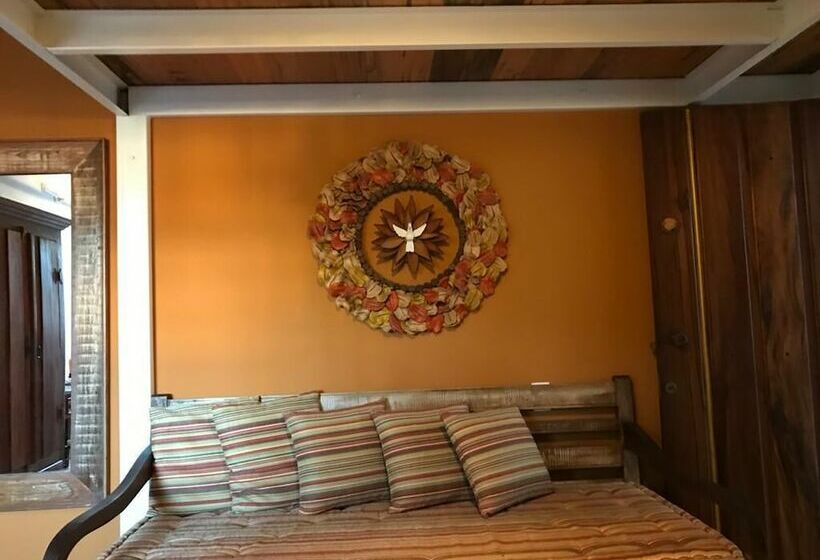 استودیوی استاندارد, Recanto Das Andorinhas Studios