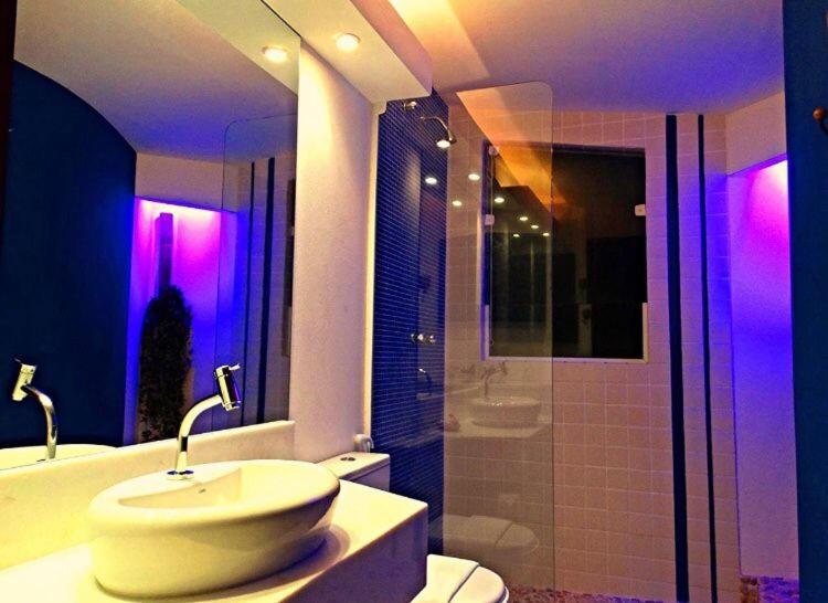 استودیوی استاندارد, Recanto Das Andorinhas Studios