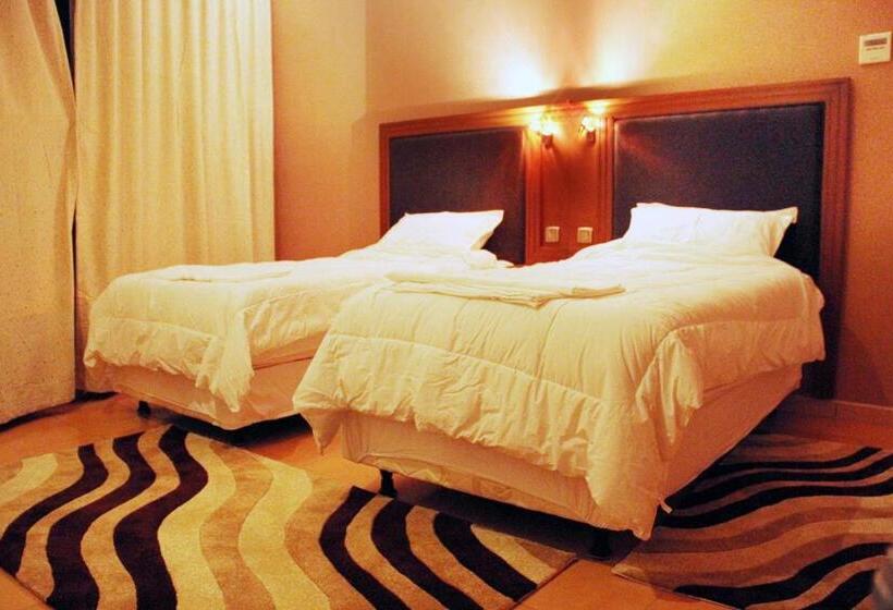 Апартаменты 2 Спальни, Sadeem Al Fajr Hotel Suites