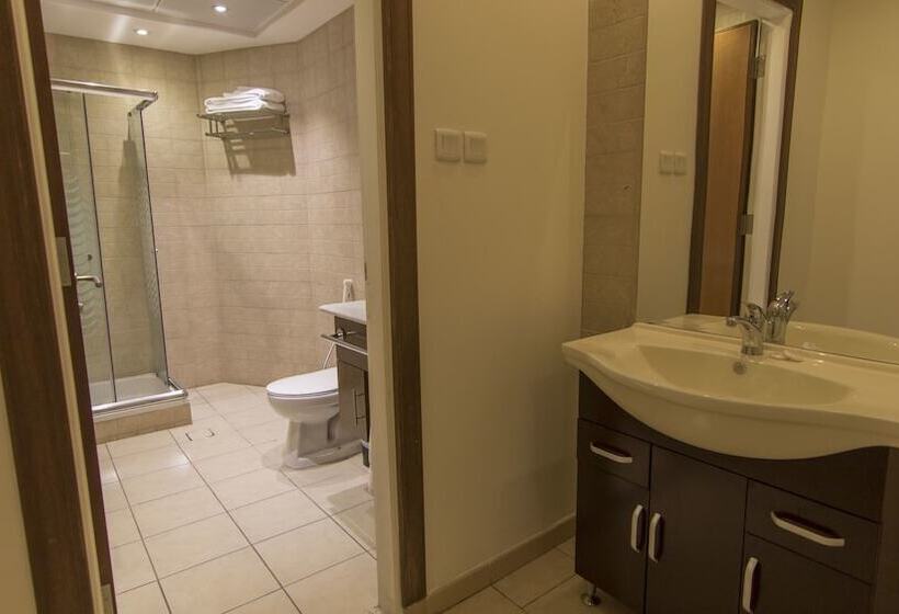 Апартаменты 3 Спальни, Sadeem Al Fajr Hotel Suites