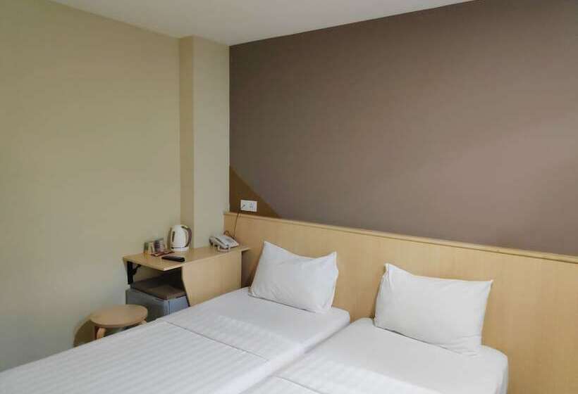 Номер Стандарт, Sh Hotel Kota Damansara