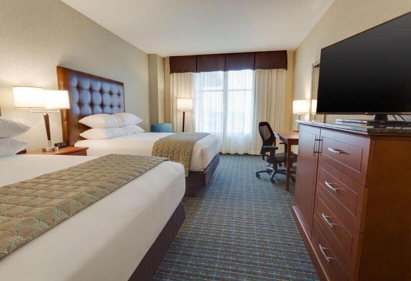 Номер Deluxe, Drury Plaza Hotel St. Louis St. Charles