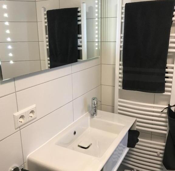 Номер Superior Кровать Кинг, Adler Ittendorf   Hotel Garni   24h Self Checkin