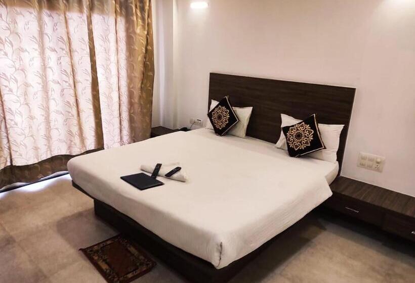Номер Deluxe, Manasi Inn