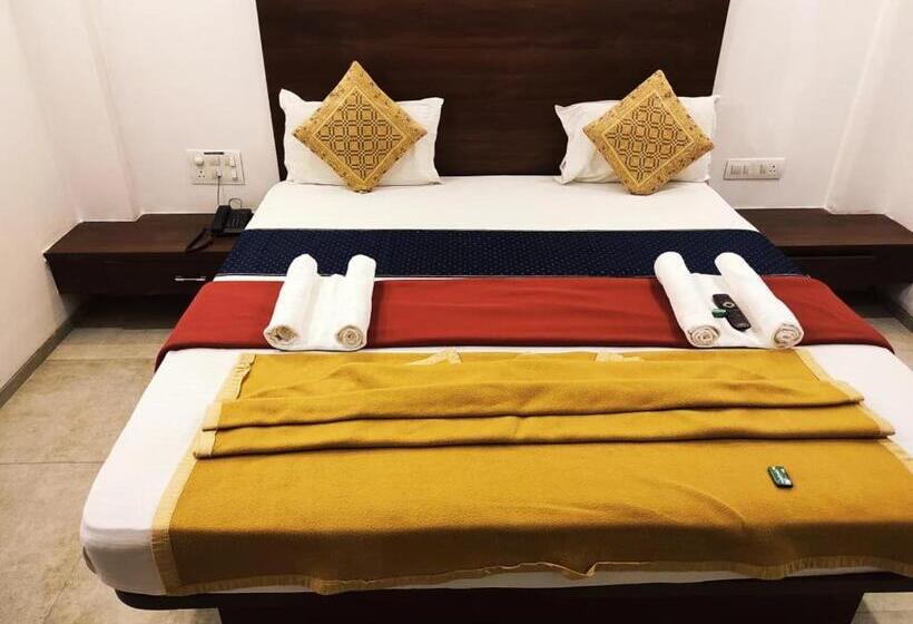 Номер Deluxe, Manasi Inn
